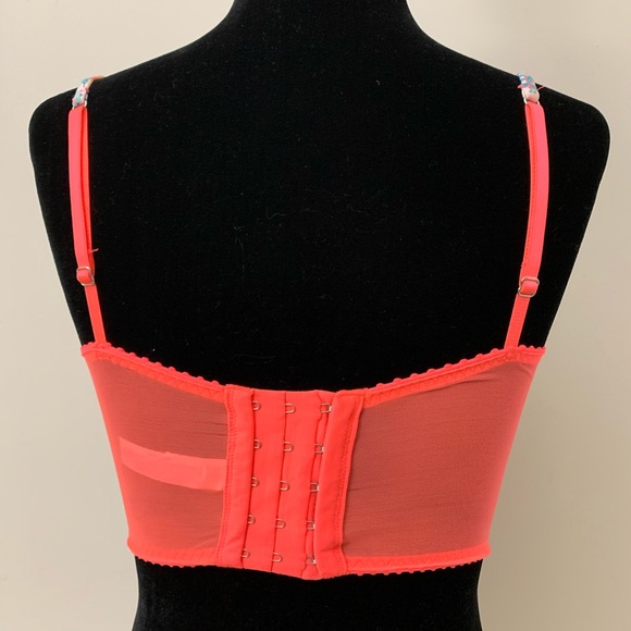 Victoria’s Secret Very Sexy Balconet w/ Cutouts - Picture 2 of 4